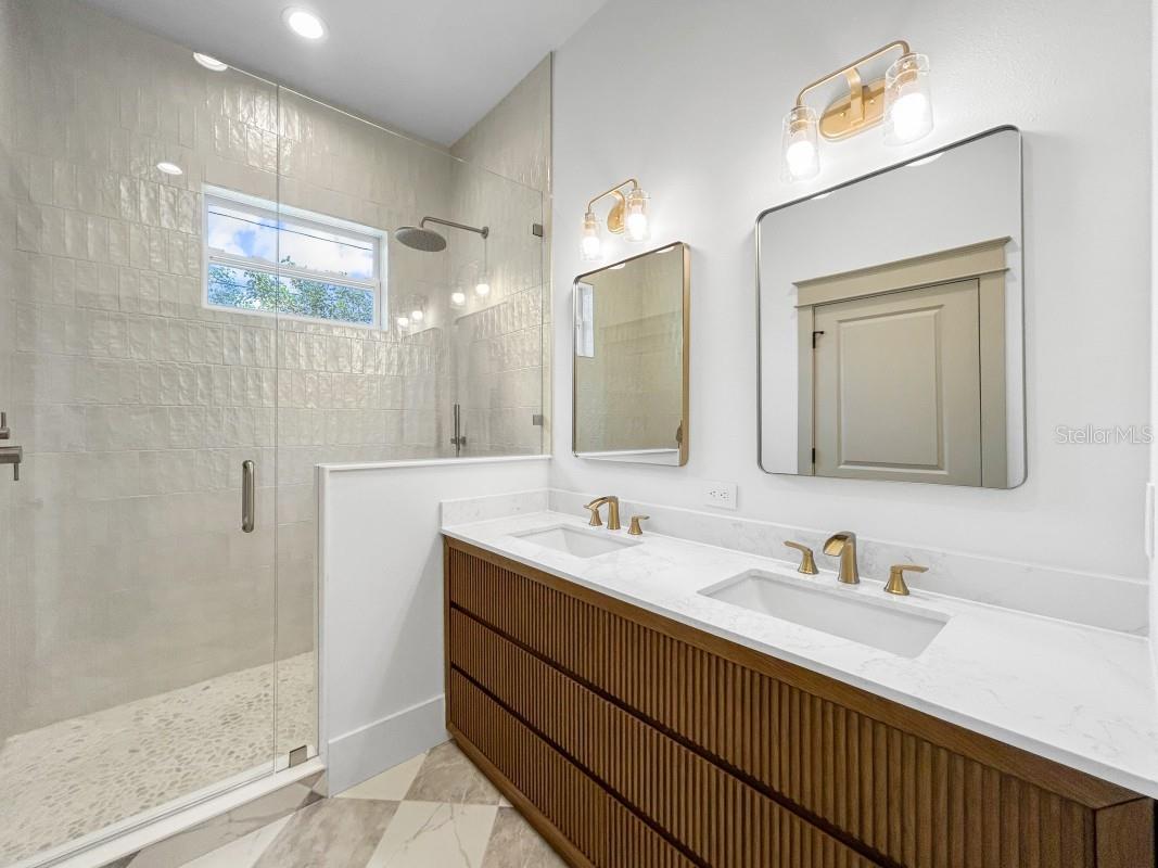 1601 GRAY ST S, GULFPORT, FL, 33707