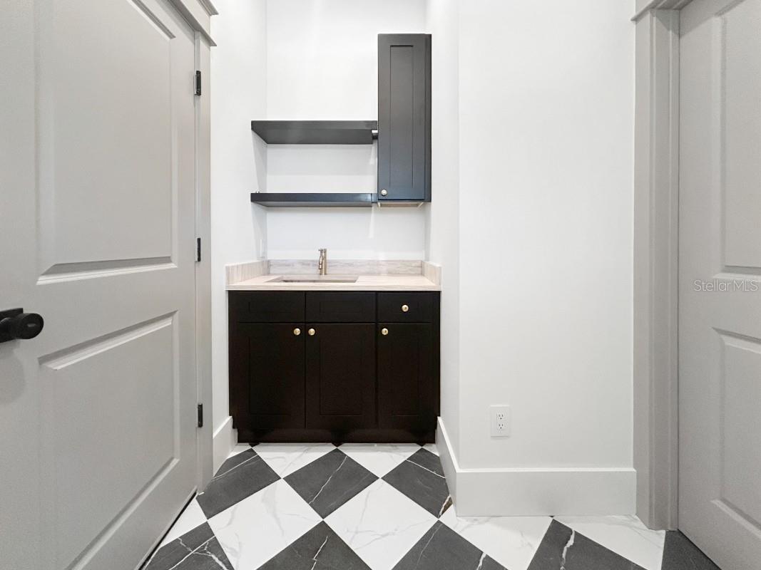 1601 GRAY ST S, GULFPORT, FL, 33707