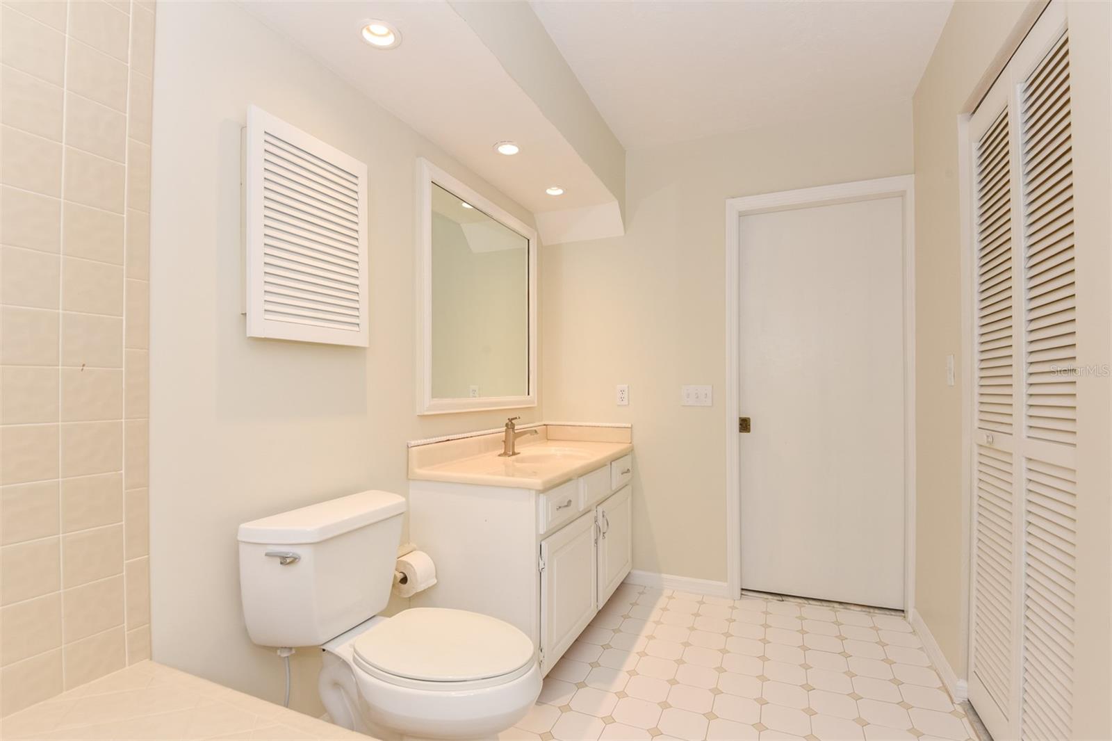 105 HORSESHOE TRL, ORMOND BEACH, FL, 32174