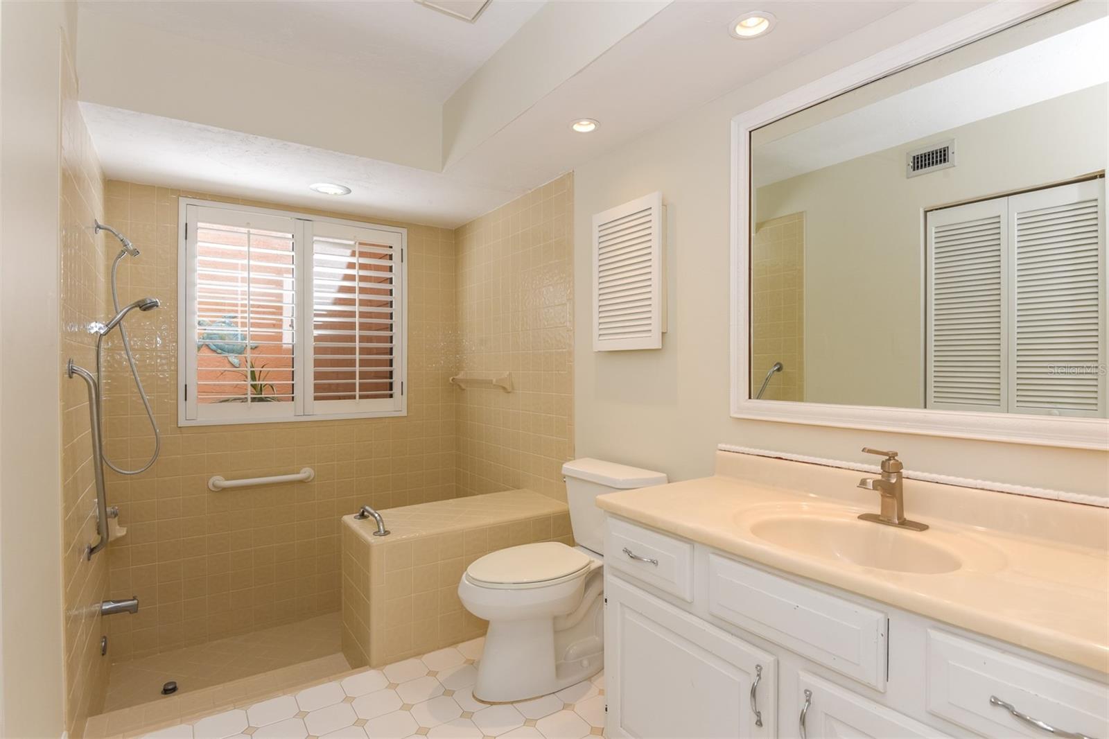 105 HORSESHOE TRL, ORMOND BEACH, FL, 32174