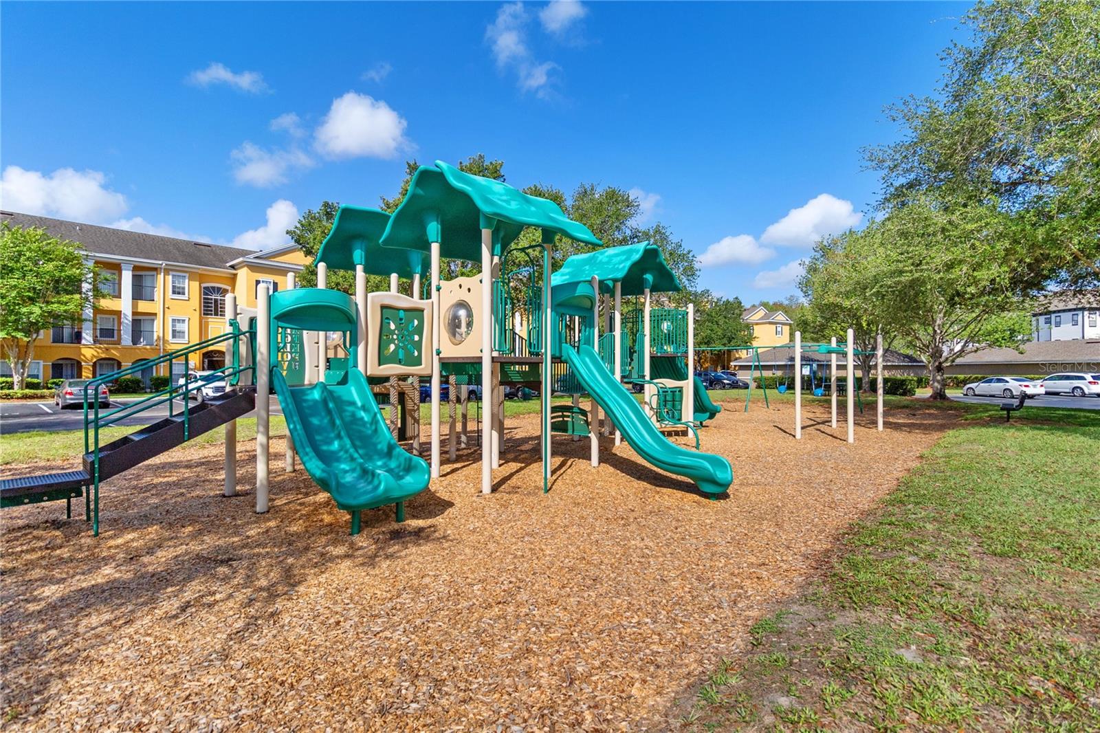 3599 CONROY RD #915, ORLANDO, FL, 32839