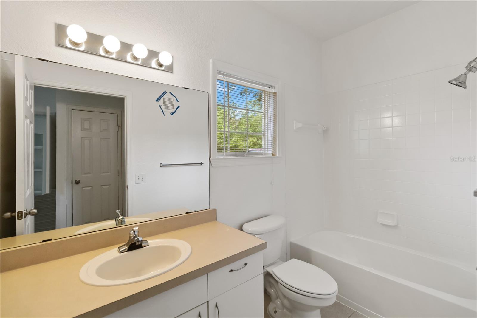 3599 CONROY RD #915, ORLANDO, FL, 32839