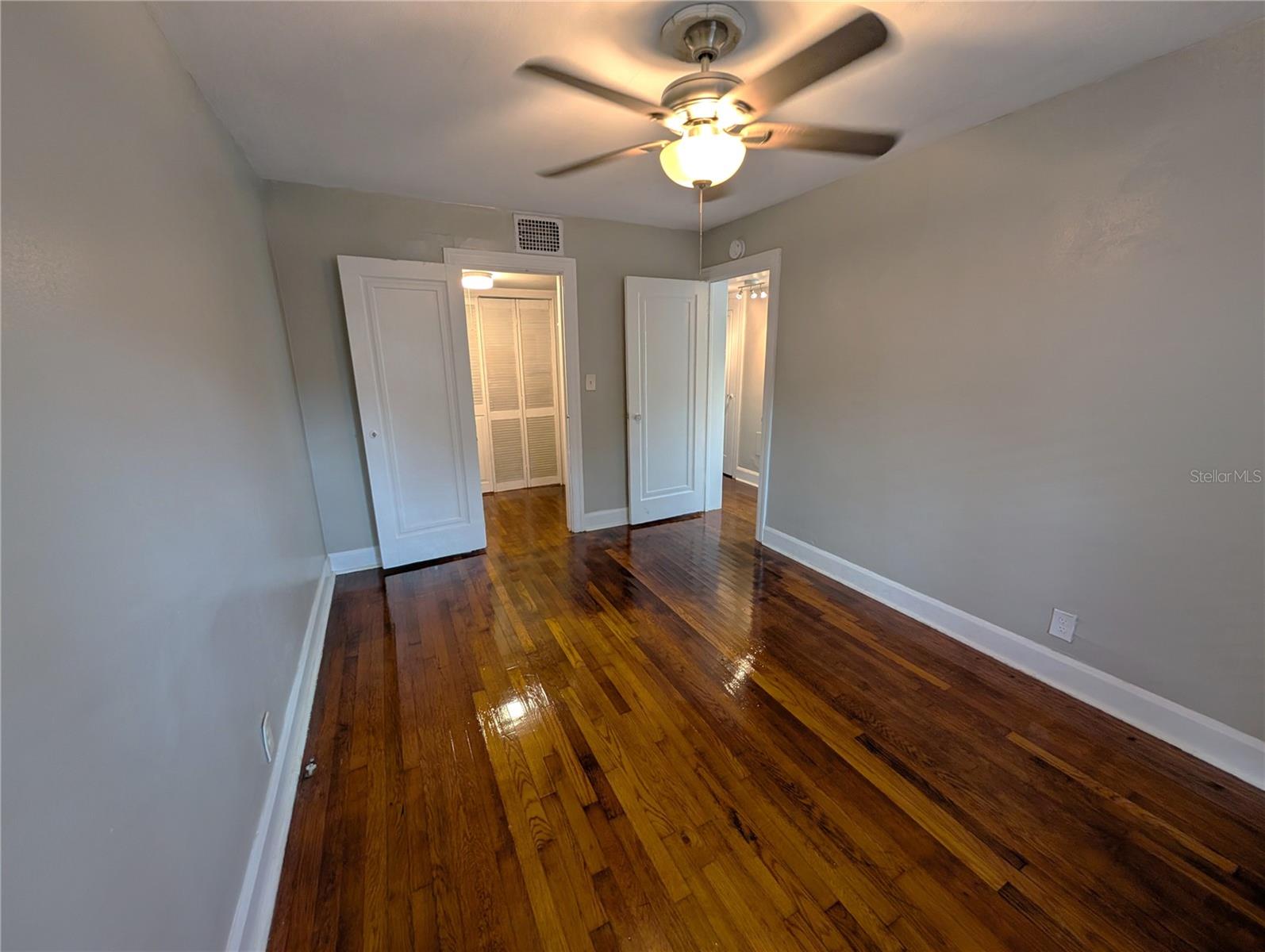 520 N 11TH AVE N #1, ST PETERSBURG, FL, 33701