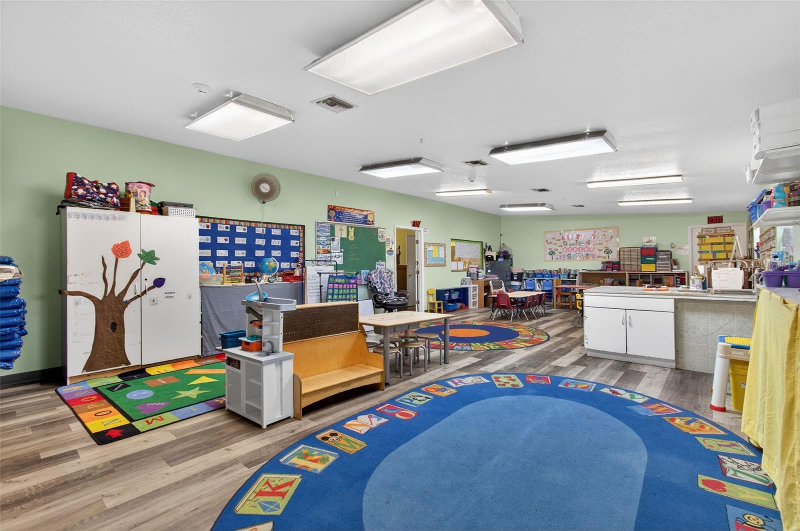 951 E HATHAWAY AVE, BRONSON, FL, 32621