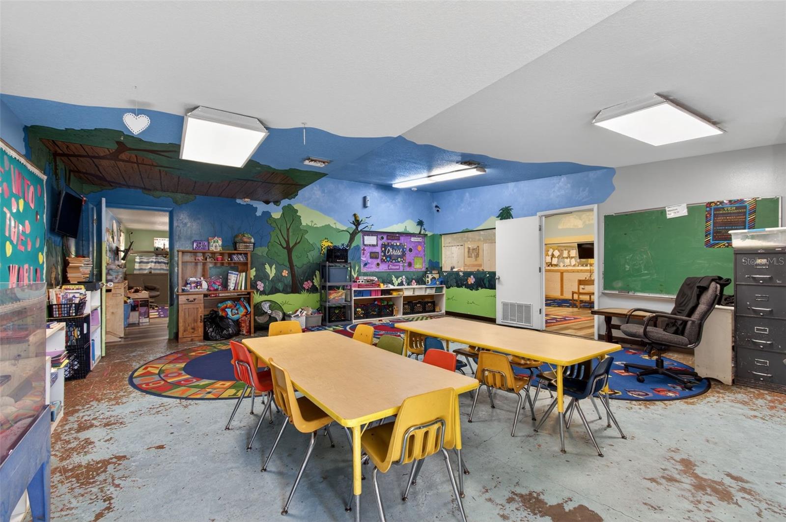 951 E HATHAWAY AVE, BRONSON, FL, 32621