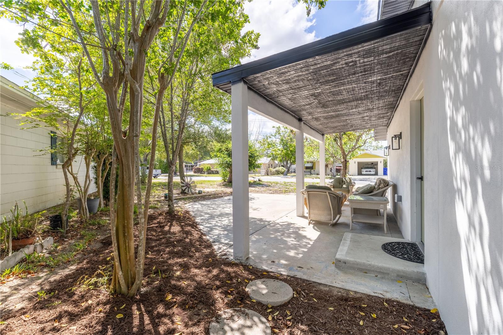 1201 SHERMAN AVE, TAVARES, FL, 32778