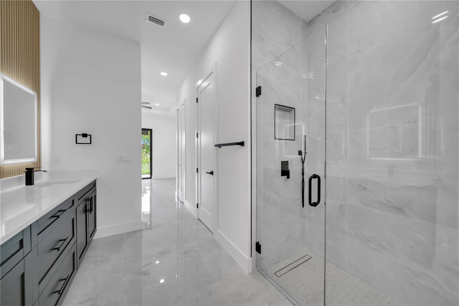 2720 SANTA BARBARA BLVD N, CAPE CORAL, FL, 33993