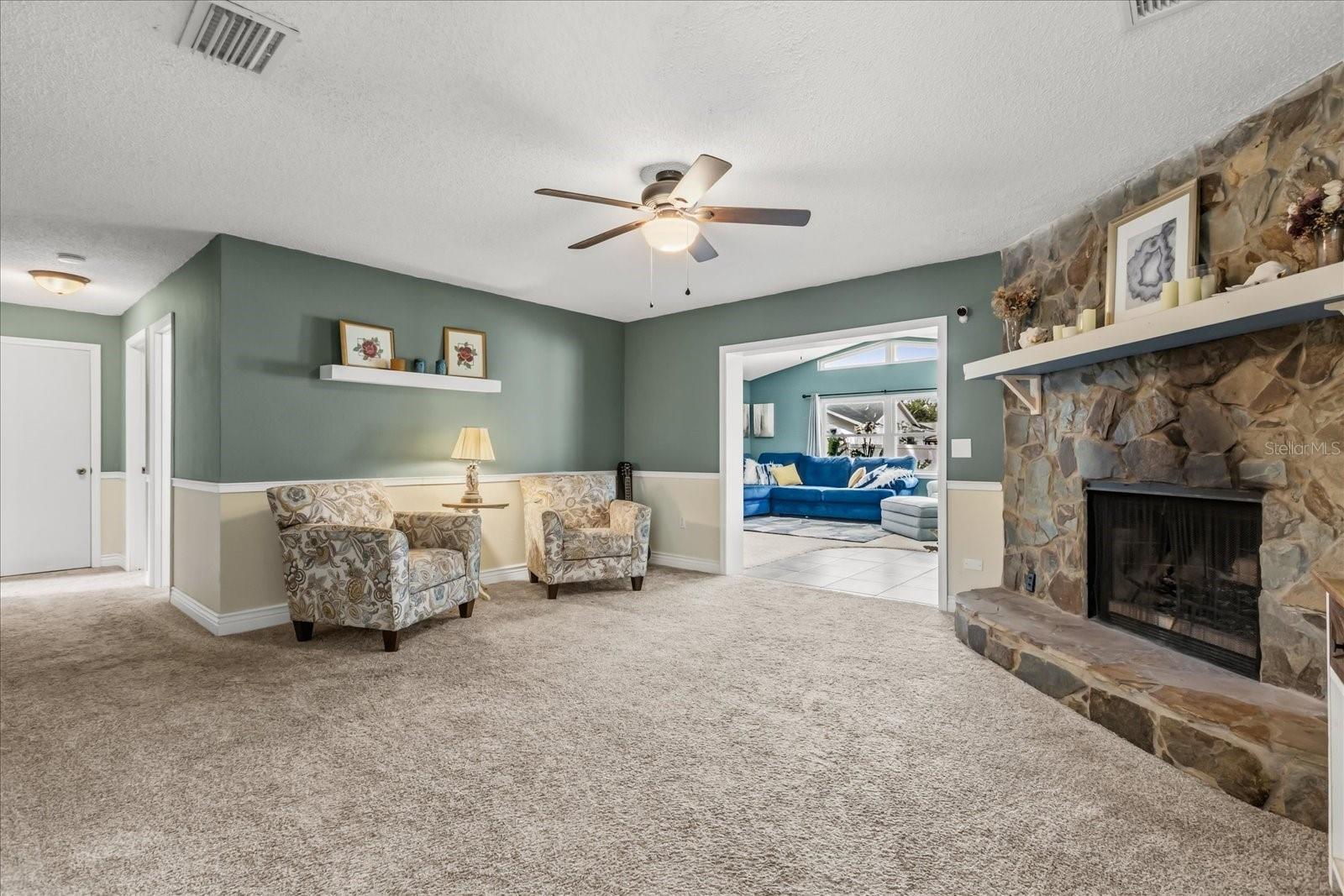 817 E HARBOUR CT, OCOEE, FL, 34761