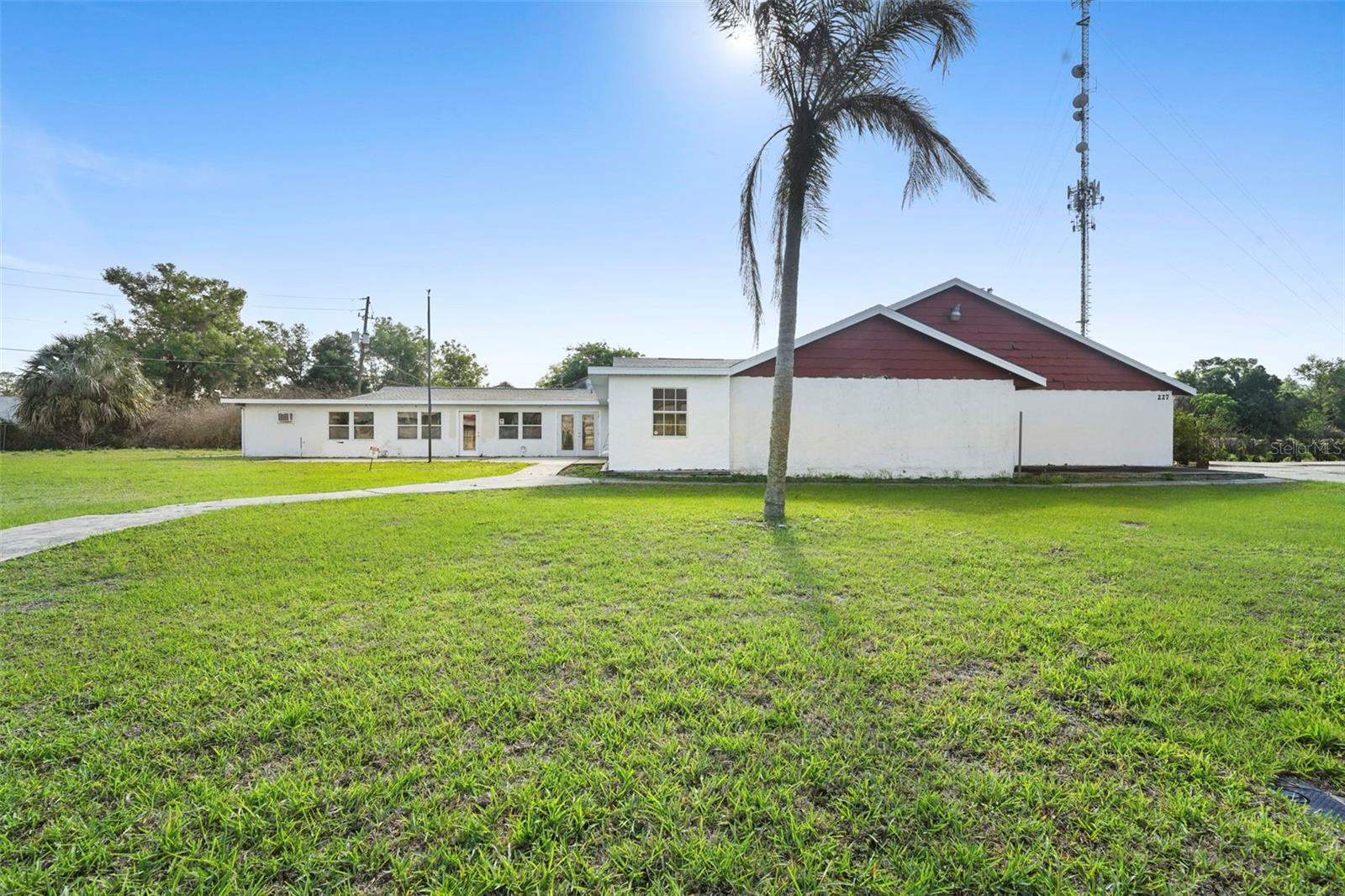 227 S HAWTHORNE AVE, APOPKA, FL, 32703