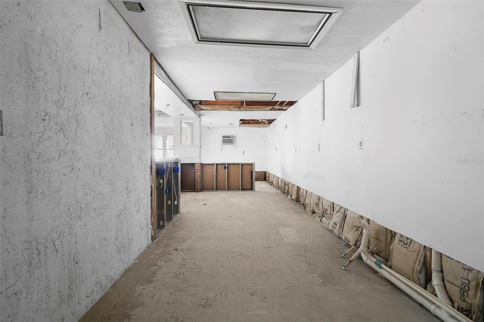 227 S HAWTHORNE AVE, APOPKA, FL, 32703