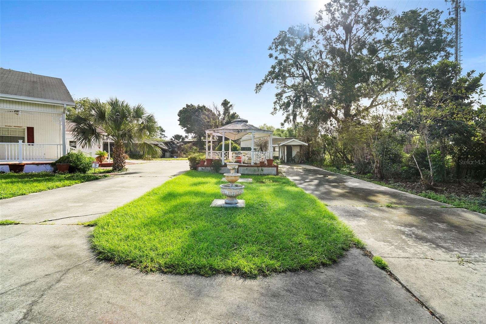 227 S HAWTHORNE AVE, APOPKA, FL, 32703