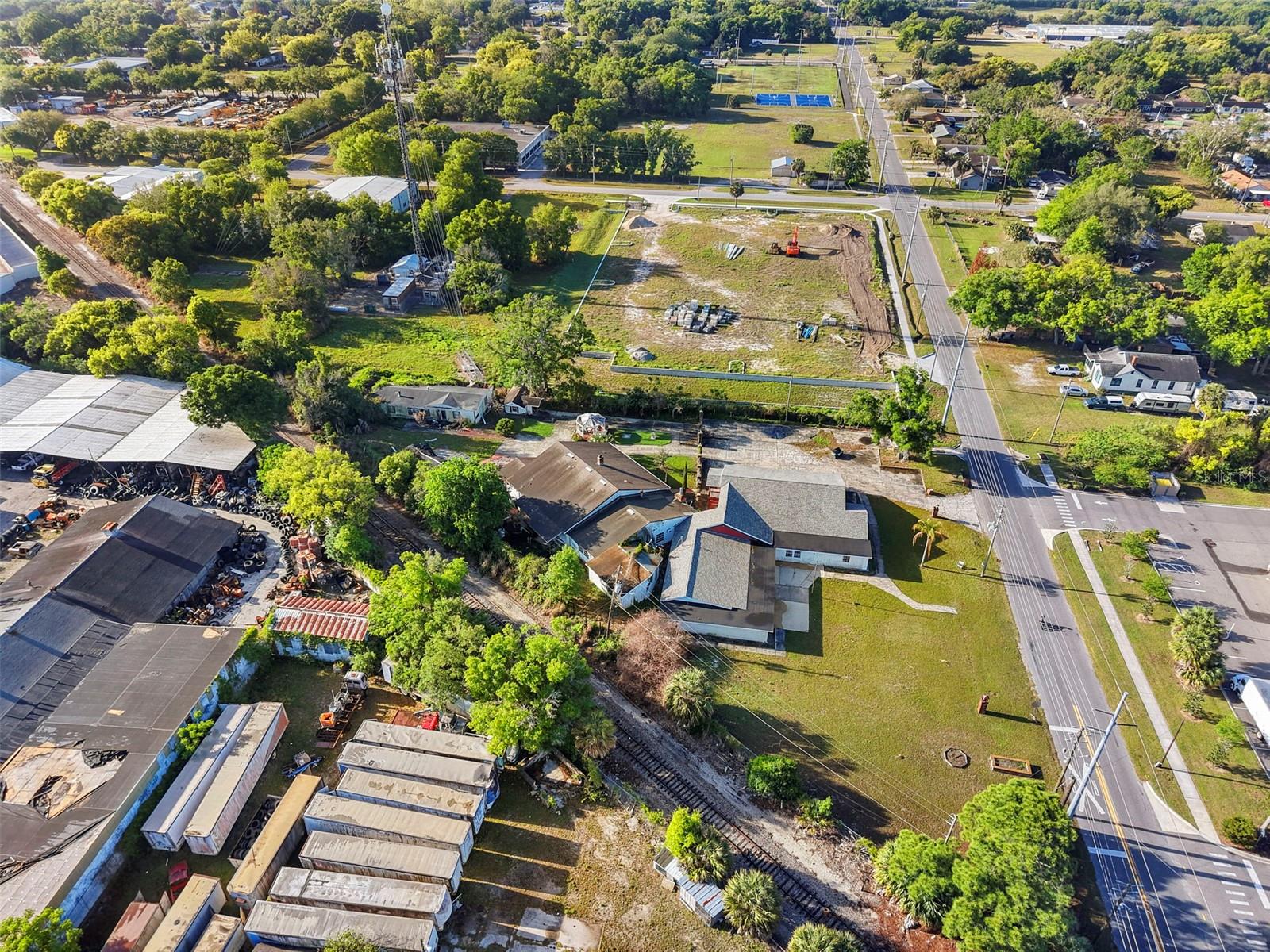 227 S HAWTHORNE AVE, APOPKA, FL, 32703