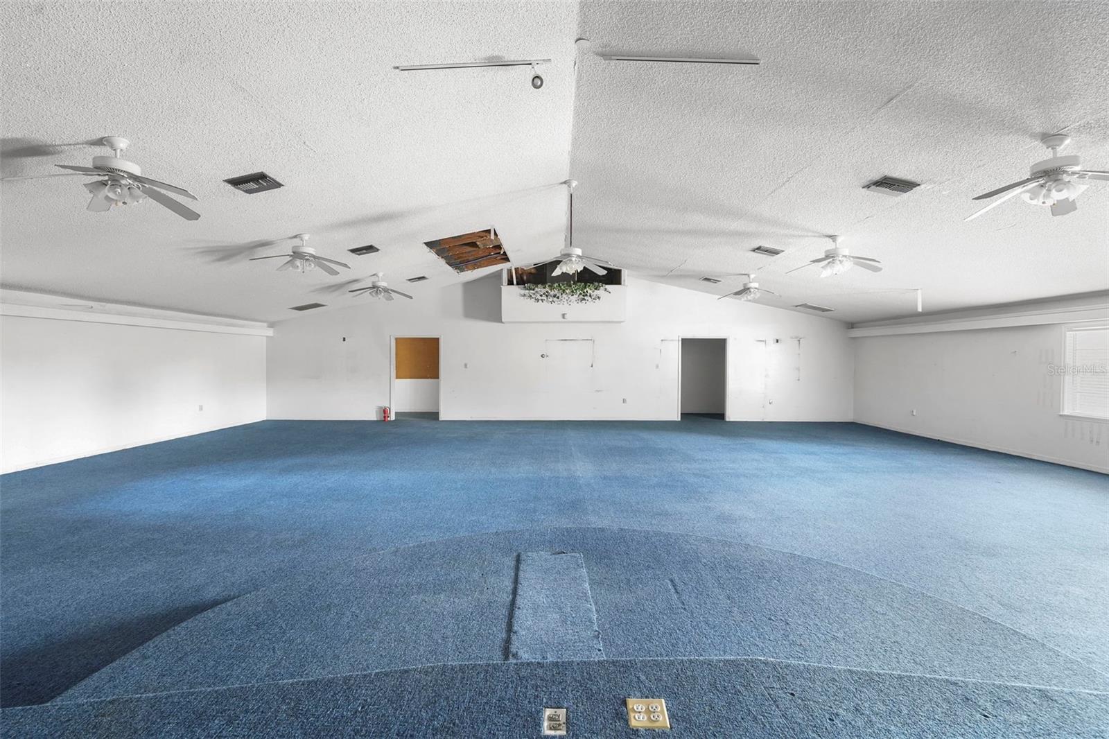 227 S HAWTHORNE AVE, APOPKA, FL, 32703