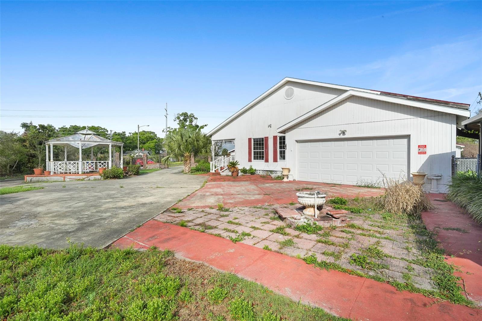 227 S HAWTHORNE AVE, APOPKA, FL, 32703