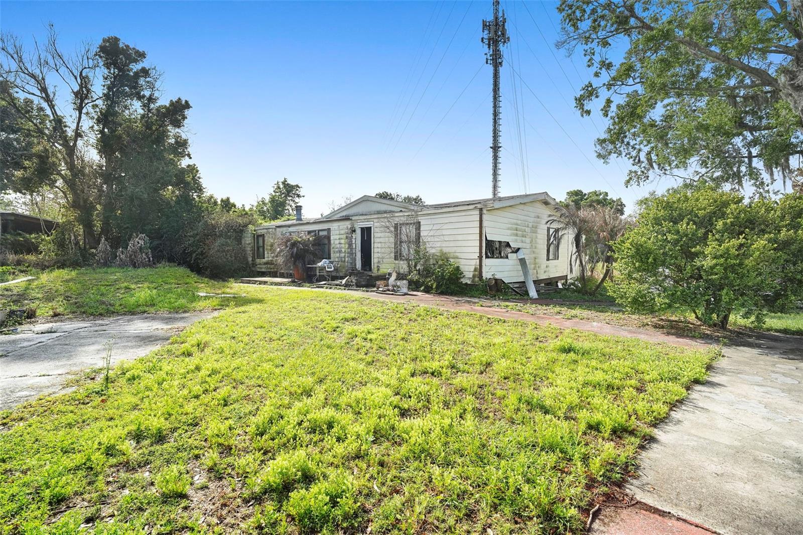 227 S HAWTHORNE AVE, APOPKA, FL, 32703