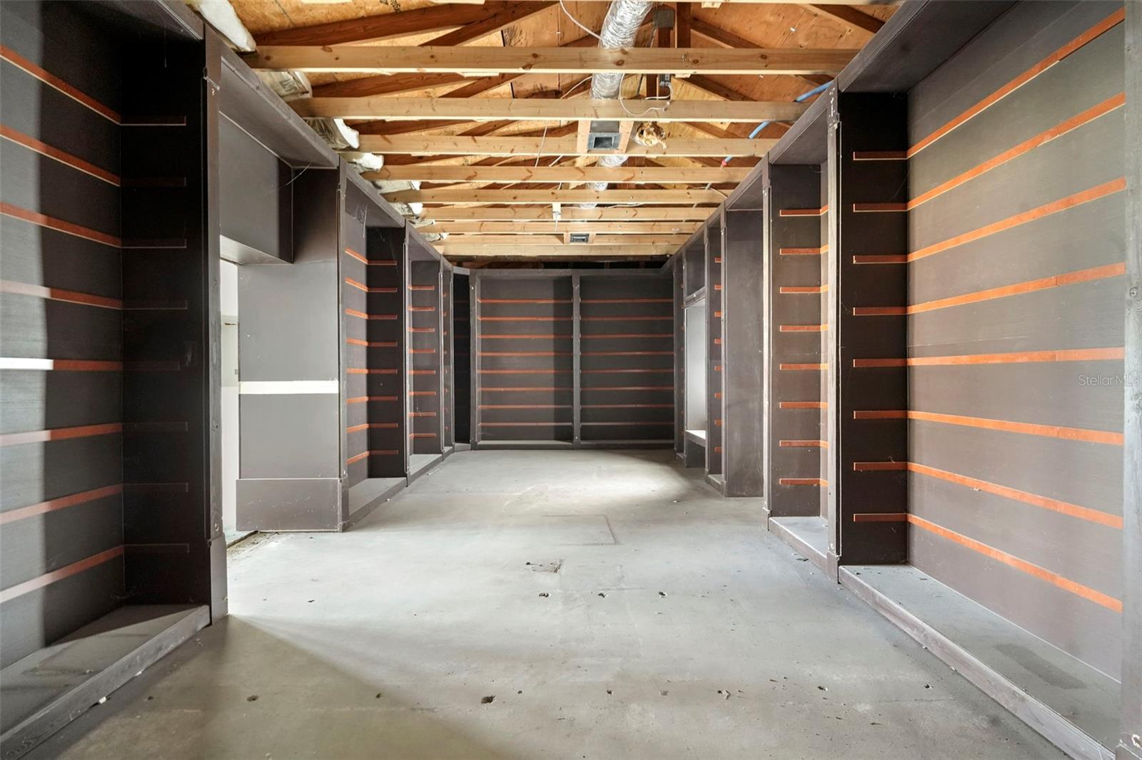 227 S HAWTHORNE AVE, APOPKA, FL, 32703