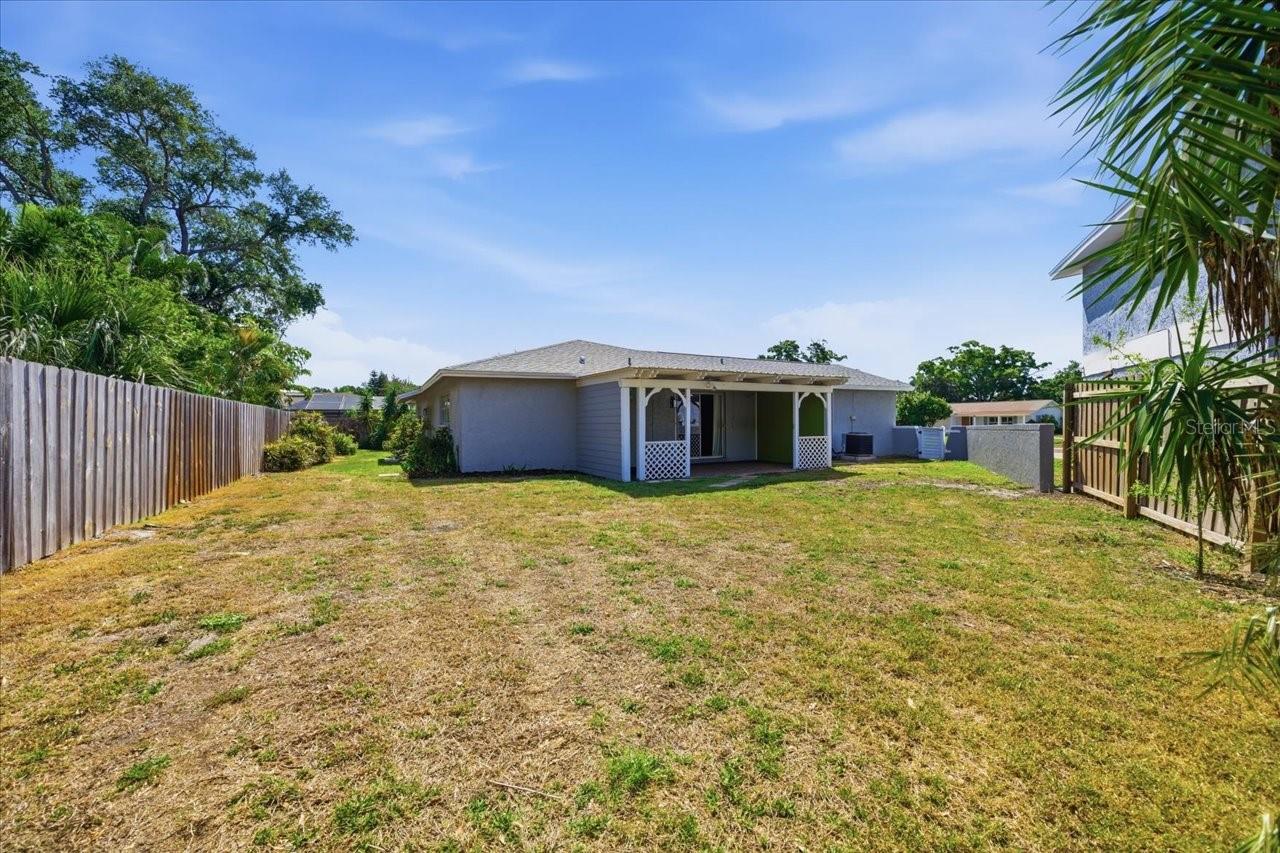 11875 90TH AVE, SEMINOLE, FL, 33772