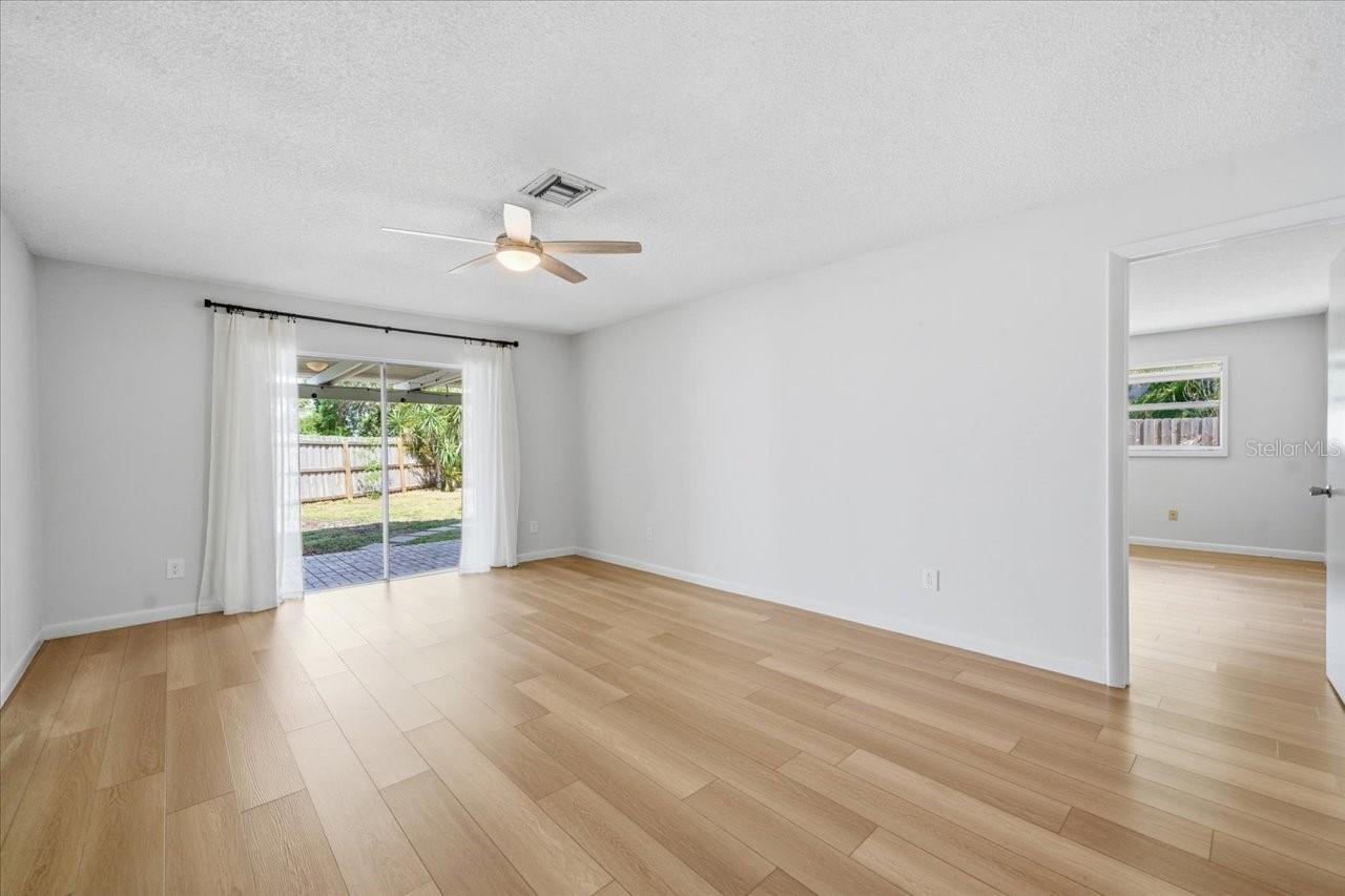 11875 90TH AVE, SEMINOLE, FL, 33772