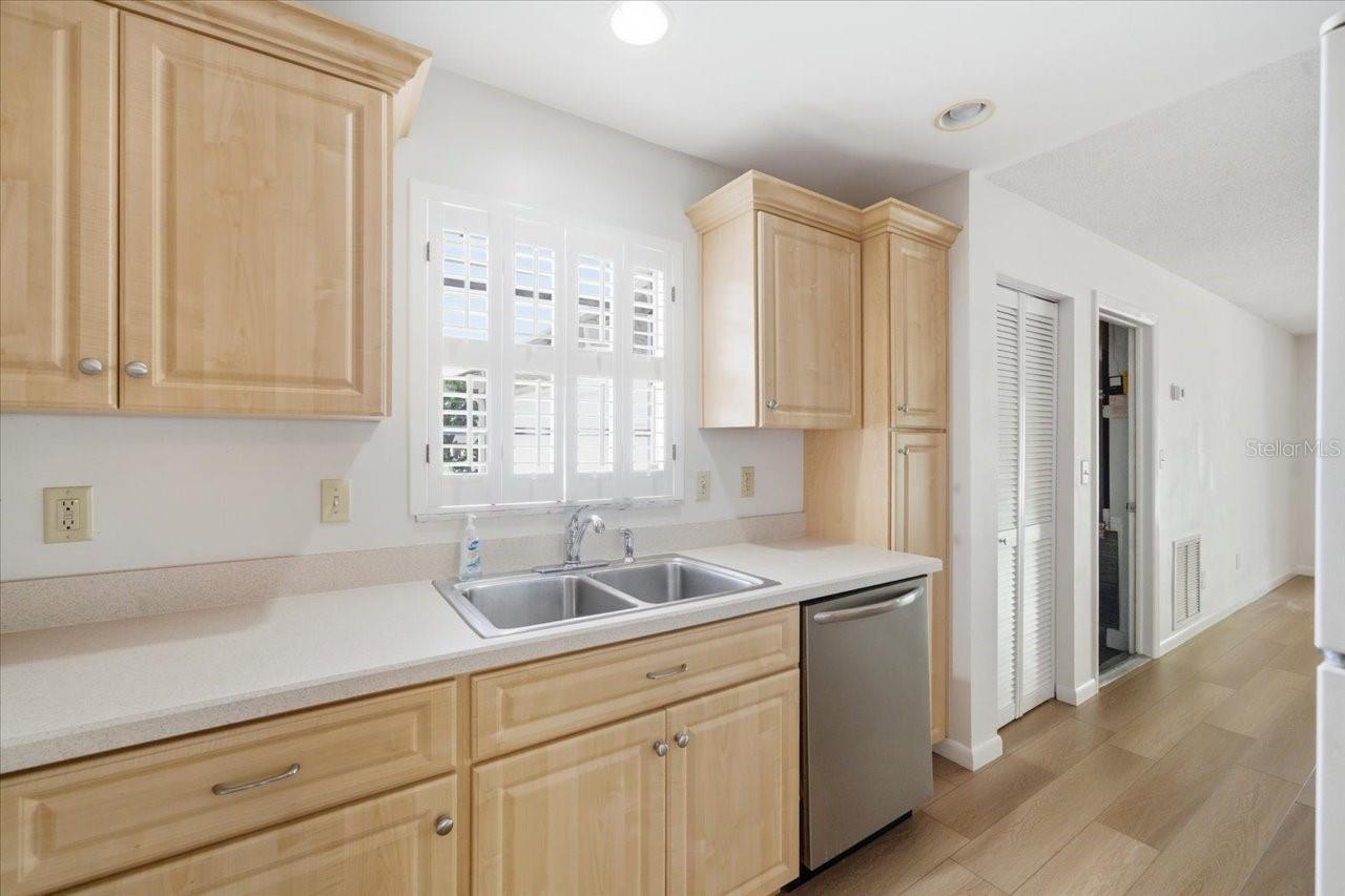 11875 90TH AVE, SEMINOLE, FL, 33772