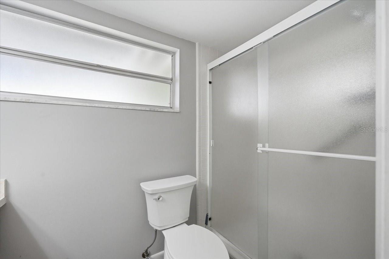 11875 90TH AVE, SEMINOLE, FL, 33772