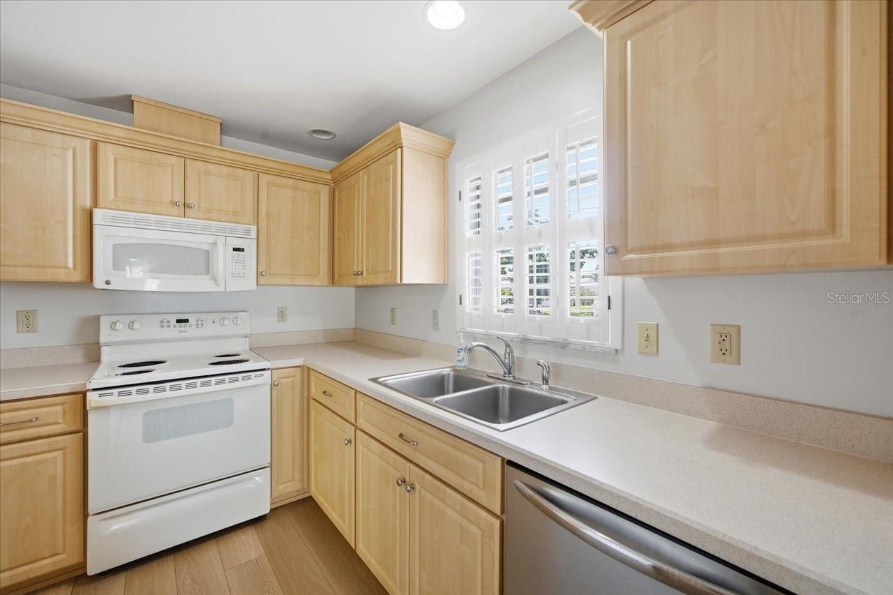 11875 90TH AVE, SEMINOLE, FL, 33772