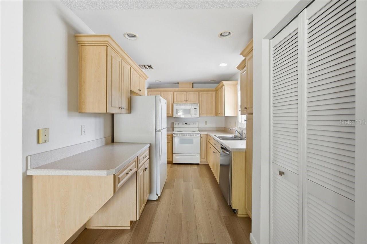 11875 90TH AVE, SEMINOLE, FL, 33772