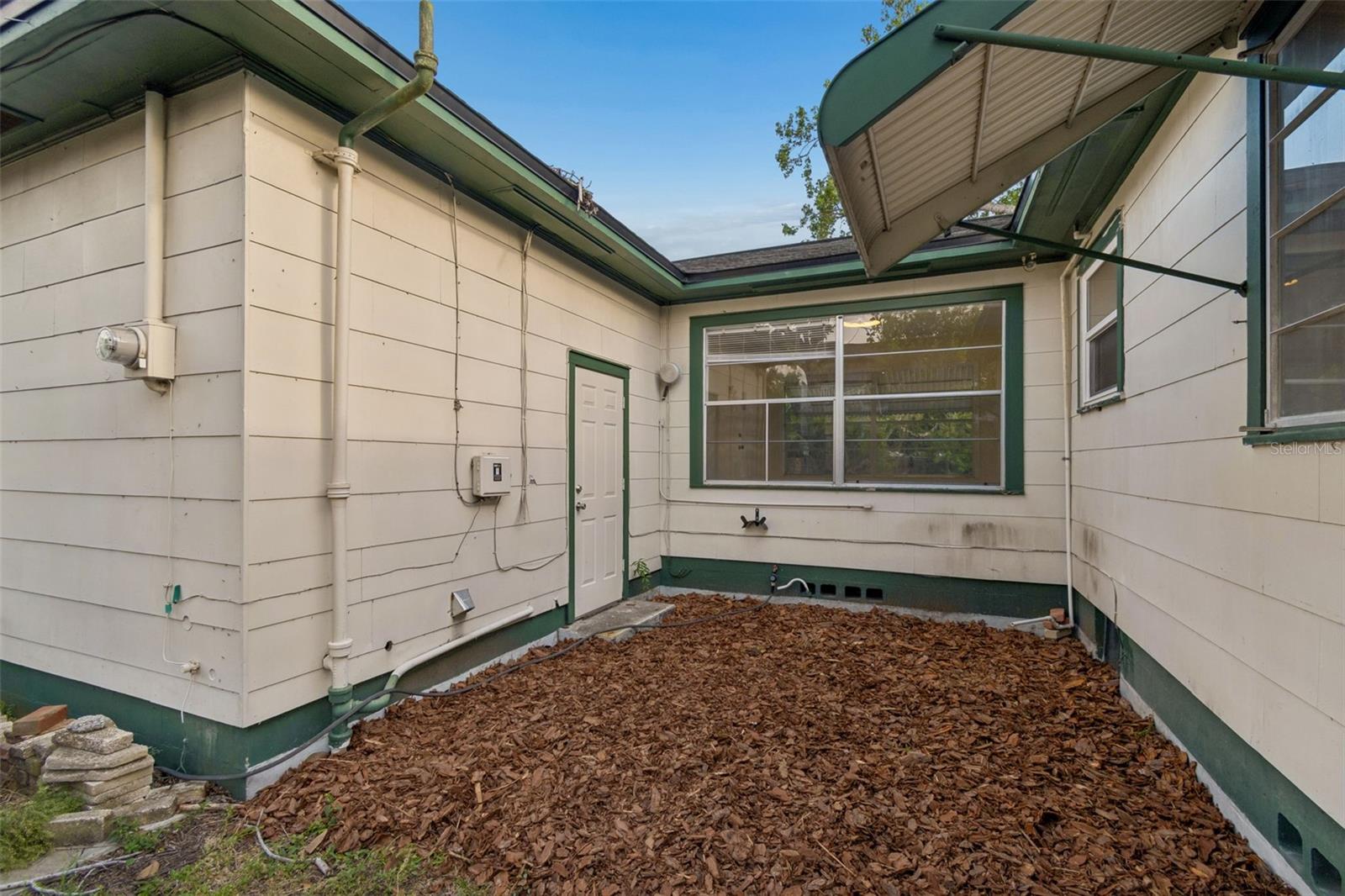 1101 27TH ST N, ST PETERSBURG, FL, 33713