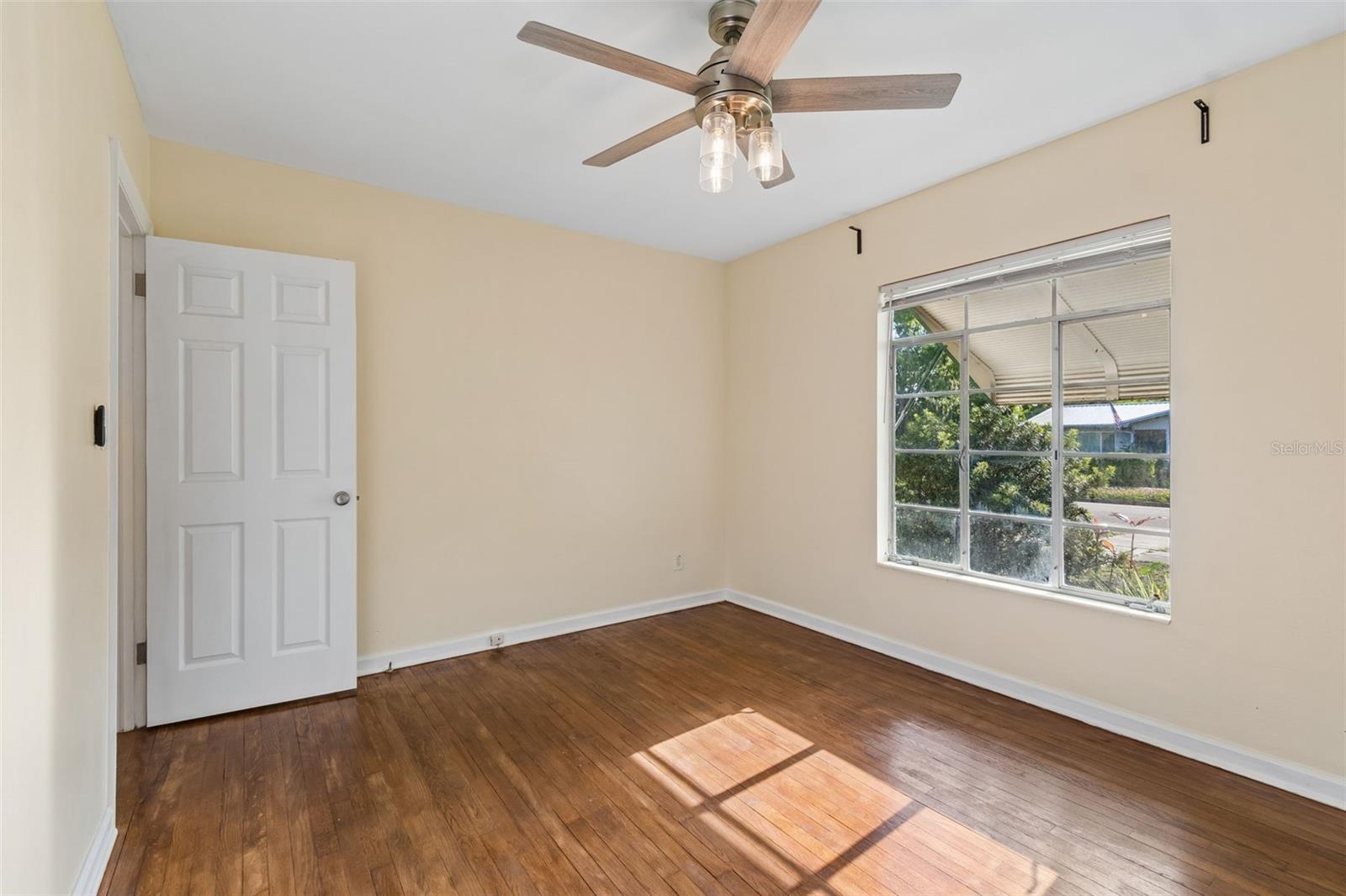 1101 27TH ST N, ST PETERSBURG, FL, 33713