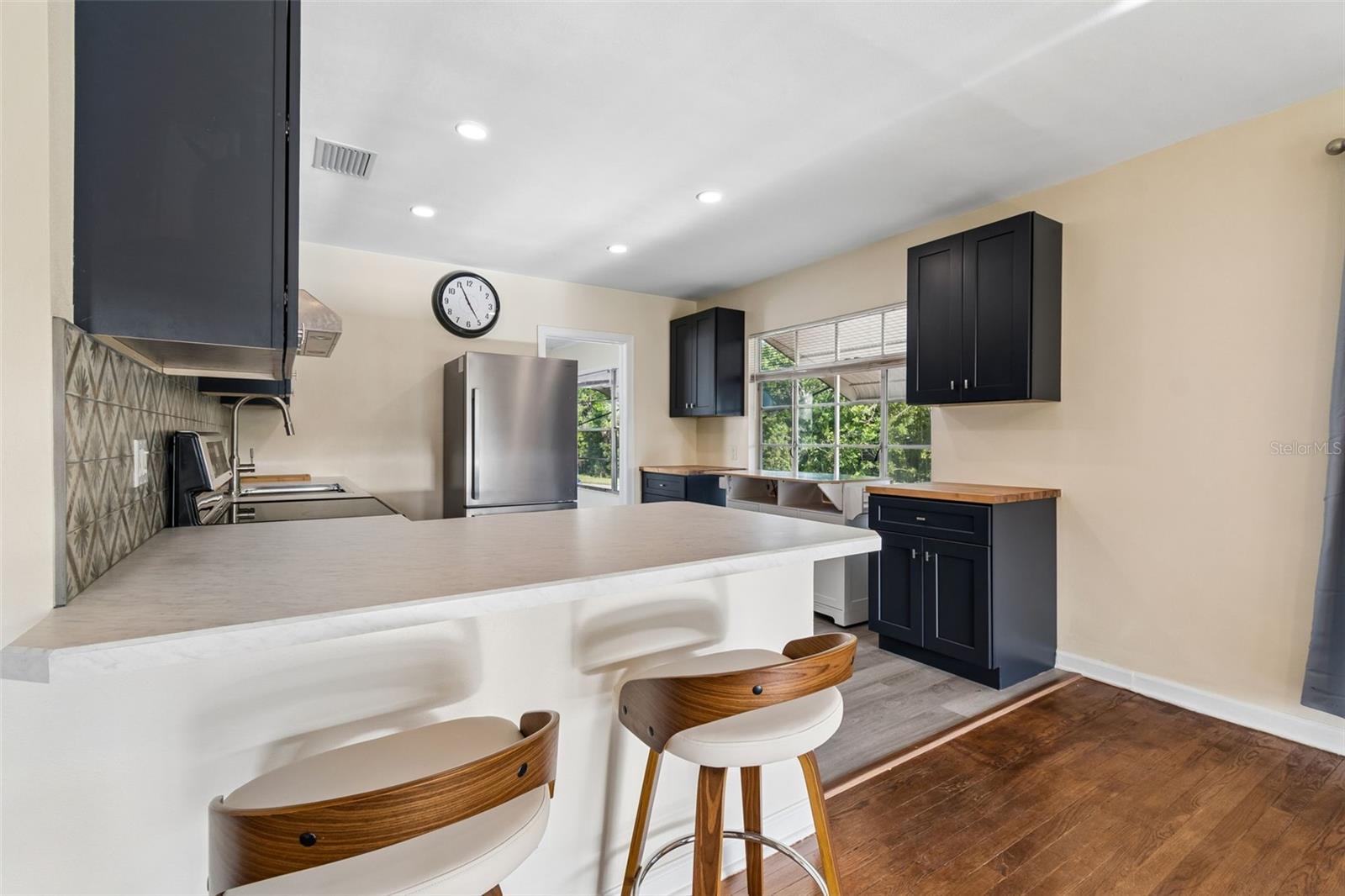 1101 27TH ST N, ST PETERSBURG, FL, 33713