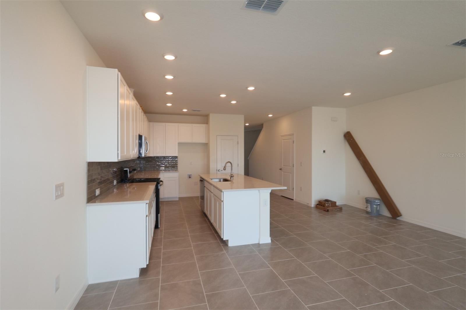 6335 JENSEN VIEW AVE, APOLLO BEACH, FL, 33572