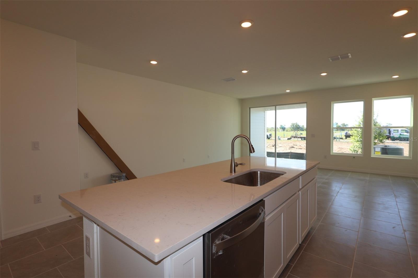 6335 JENSEN VIEW AVE, APOLLO BEACH, FL, 33572