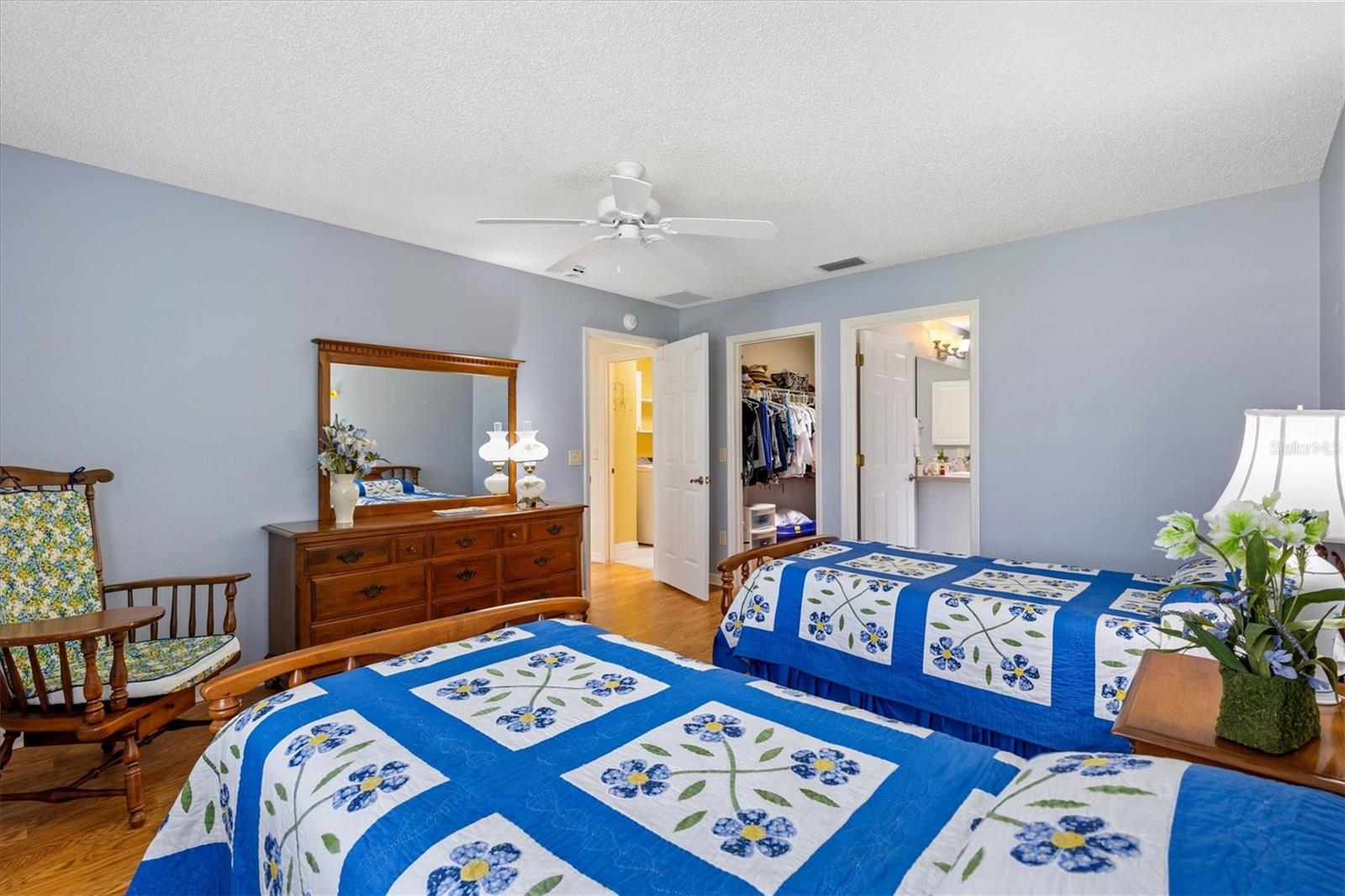 2725 MORVEN PARK WAY, THE VILLAGES, FL, 32162