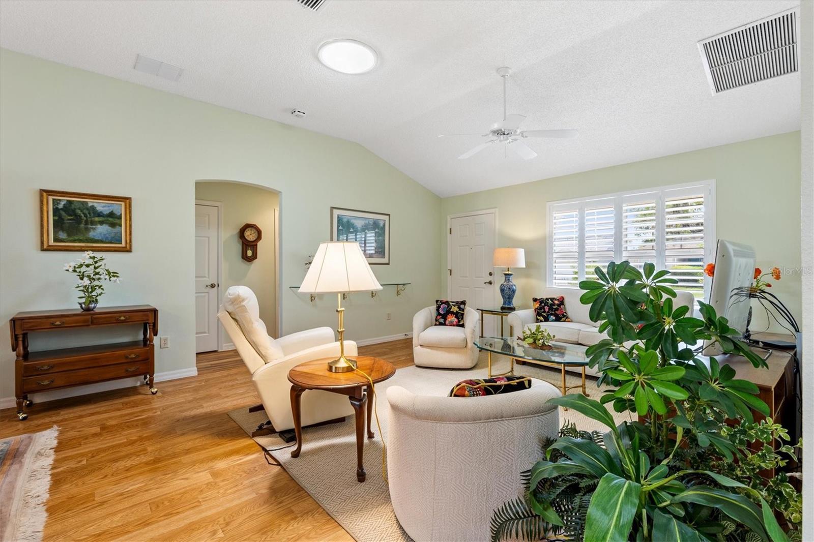 2725 MORVEN PARK WAY, THE VILLAGES, FL, 32162