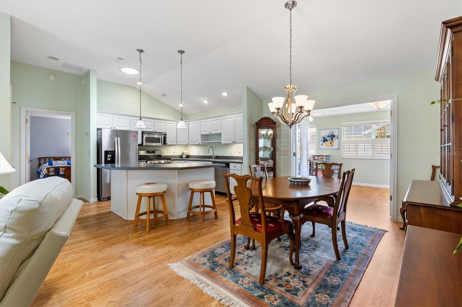 2725 MORVEN PARK WAY, THE VILLAGES, FL, 32162