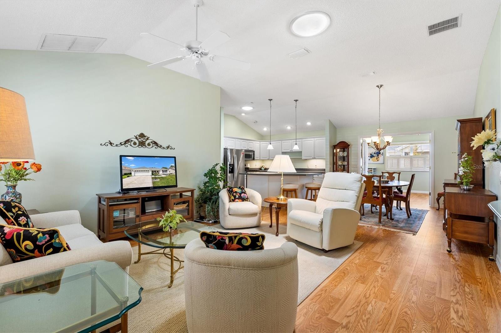 2725 MORVEN PARK WAY, THE VILLAGES, FL, 32162