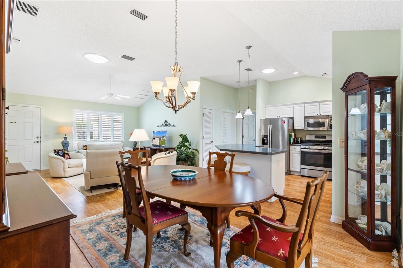 2725 MORVEN PARK WAY, THE VILLAGES, FL, 32162