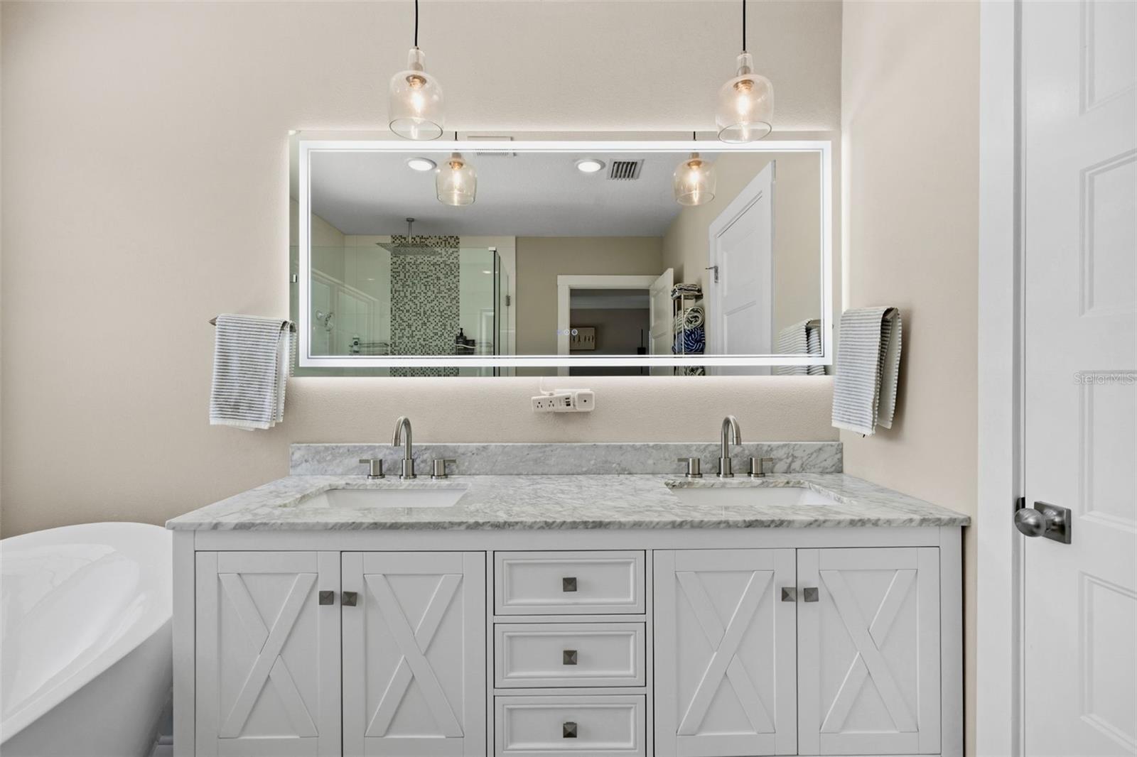 5311 7TH AVE N, ST PETERSBURG, FL, 33710