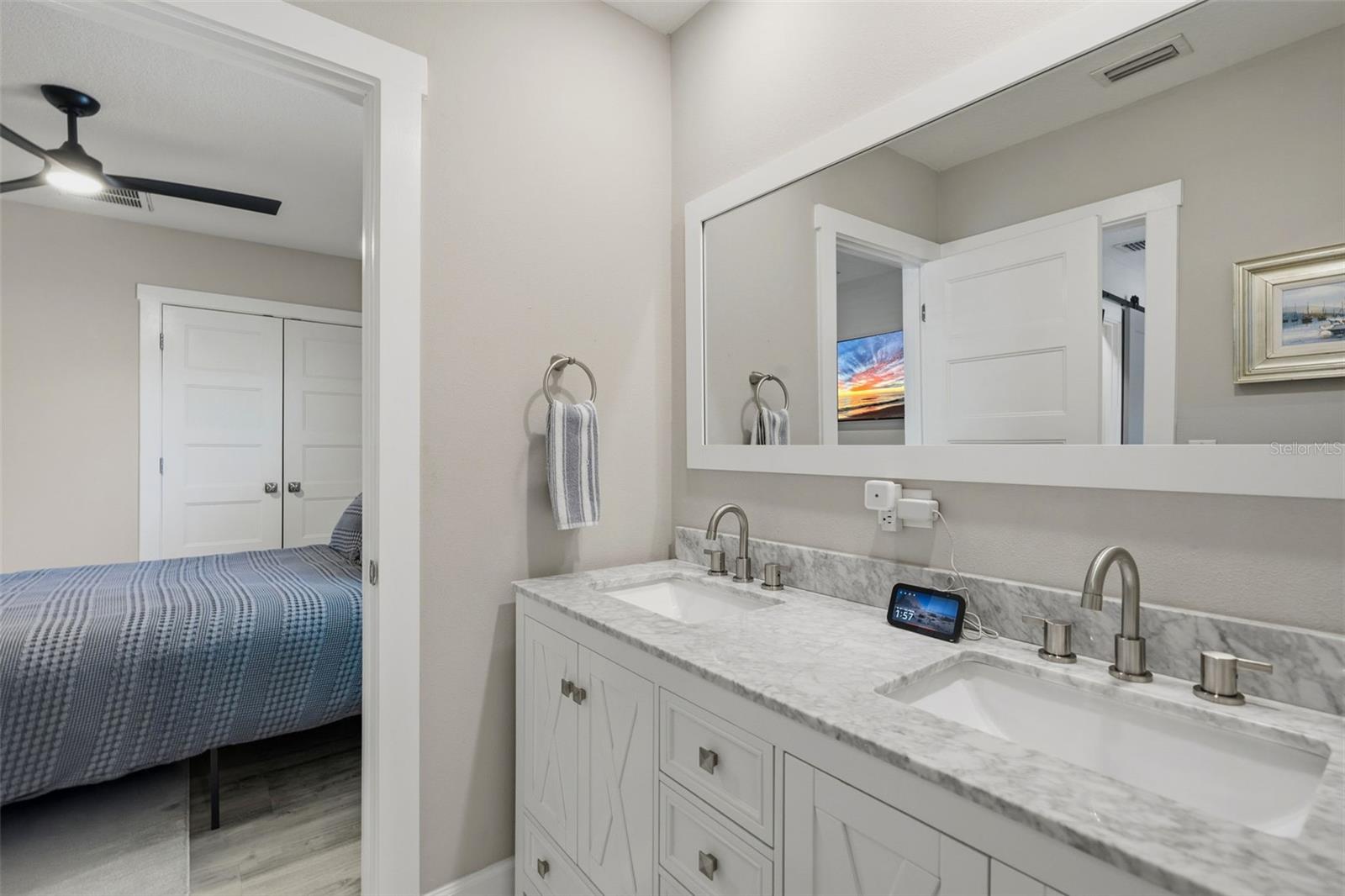 5311 7TH AVE N, ST PETERSBURG, FL, 33710