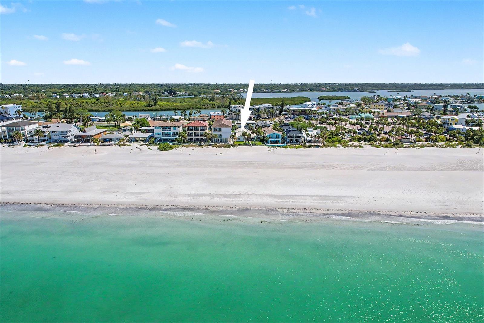 18206 SUNSET BLVD, REDINGTON SHORES, FL, 33708