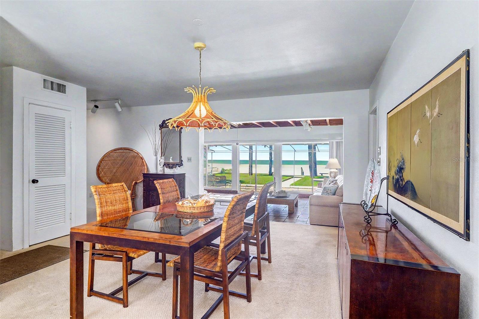 18206 SUNSET BLVD, REDINGTON SHORES, FL, 33708