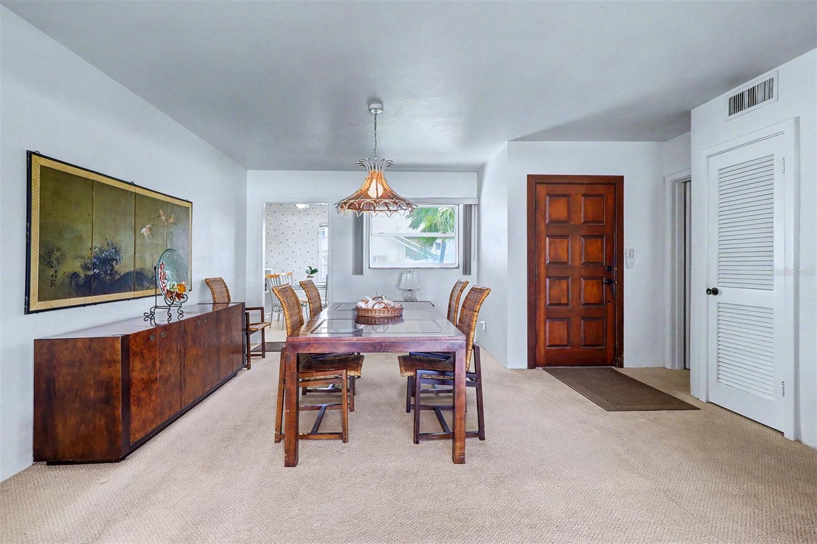 18206 SUNSET BLVD, REDINGTON SHORES, FL, 33708