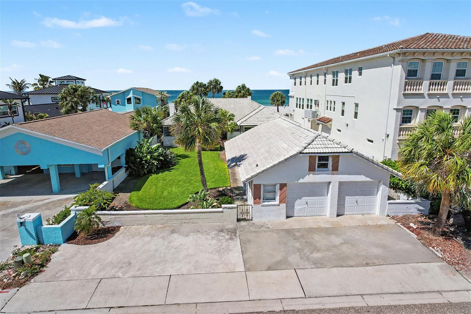 18206 SUNSET BLVD, REDINGTON SHORES, FL, 33708