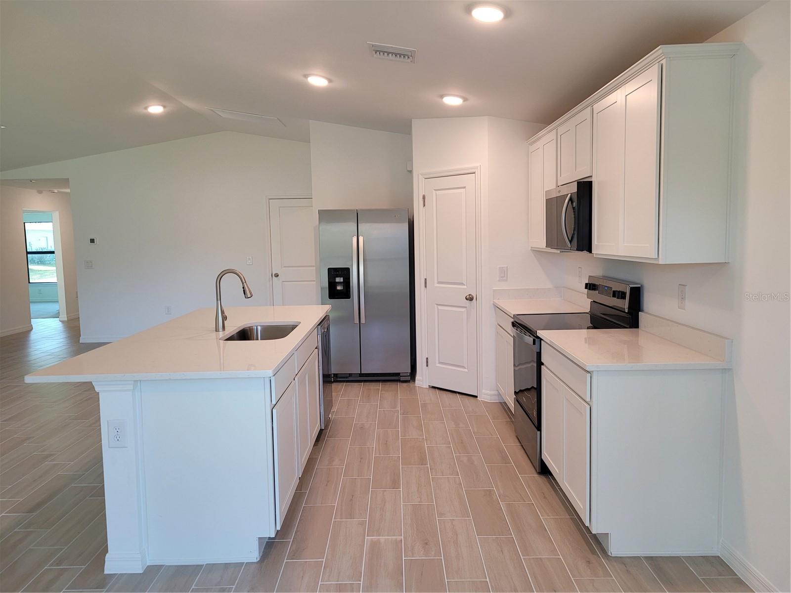 11383 BAGGOT AVE, ENGLEWOOD, FL, 34224