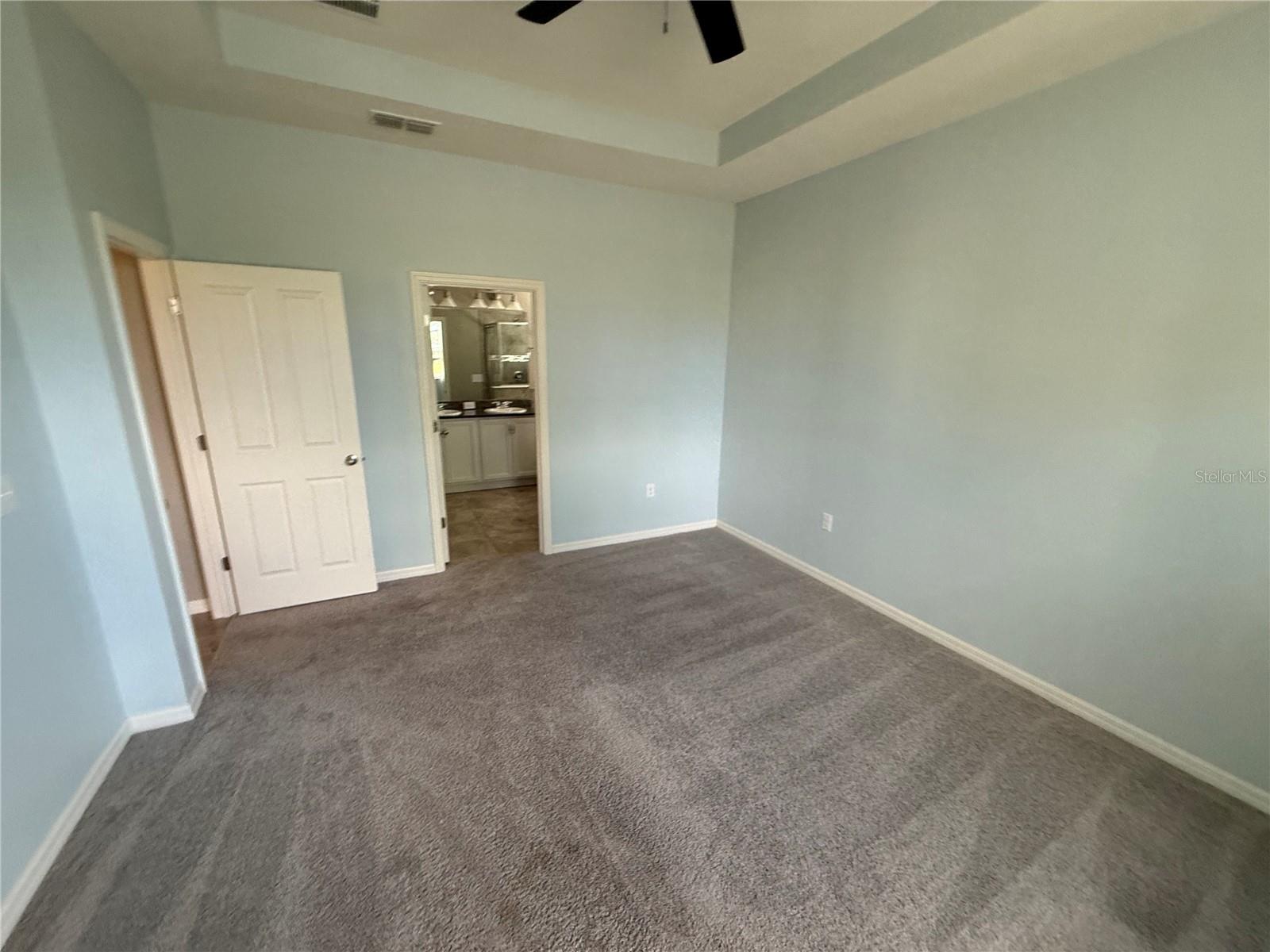 2049 MESIC HAMMOCK WAY, VENICE, FL, 34292