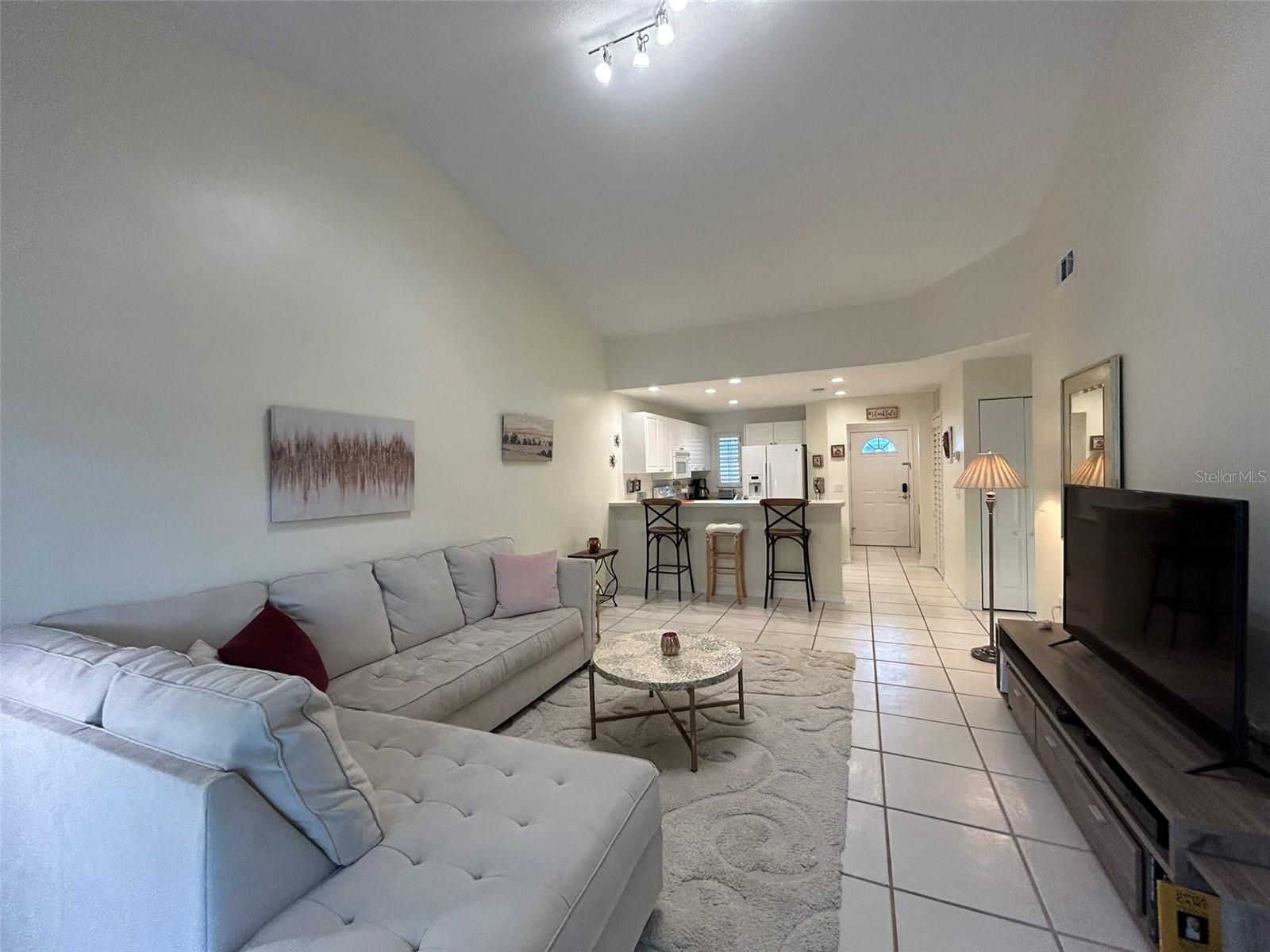 3605 54TH DR W #203, BRADENTON, FL, 34210