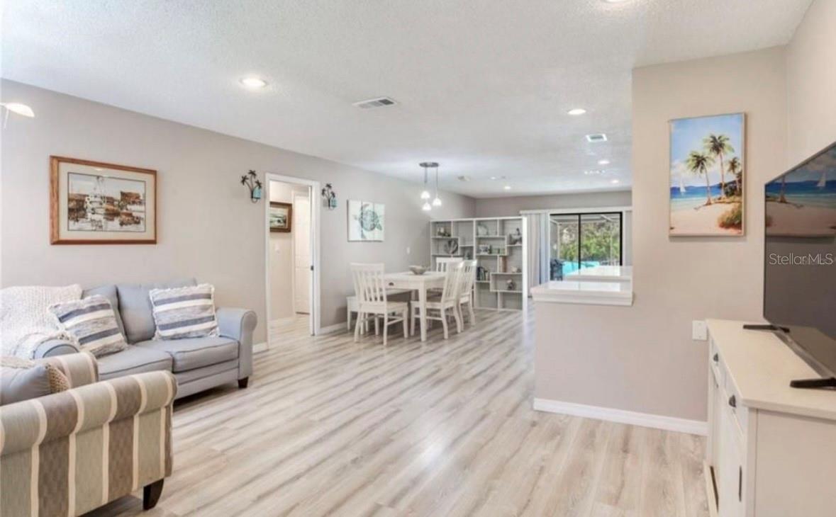 5875 BAY PINES LAKES BLVD, ST PETERSBURG, FL, 33708