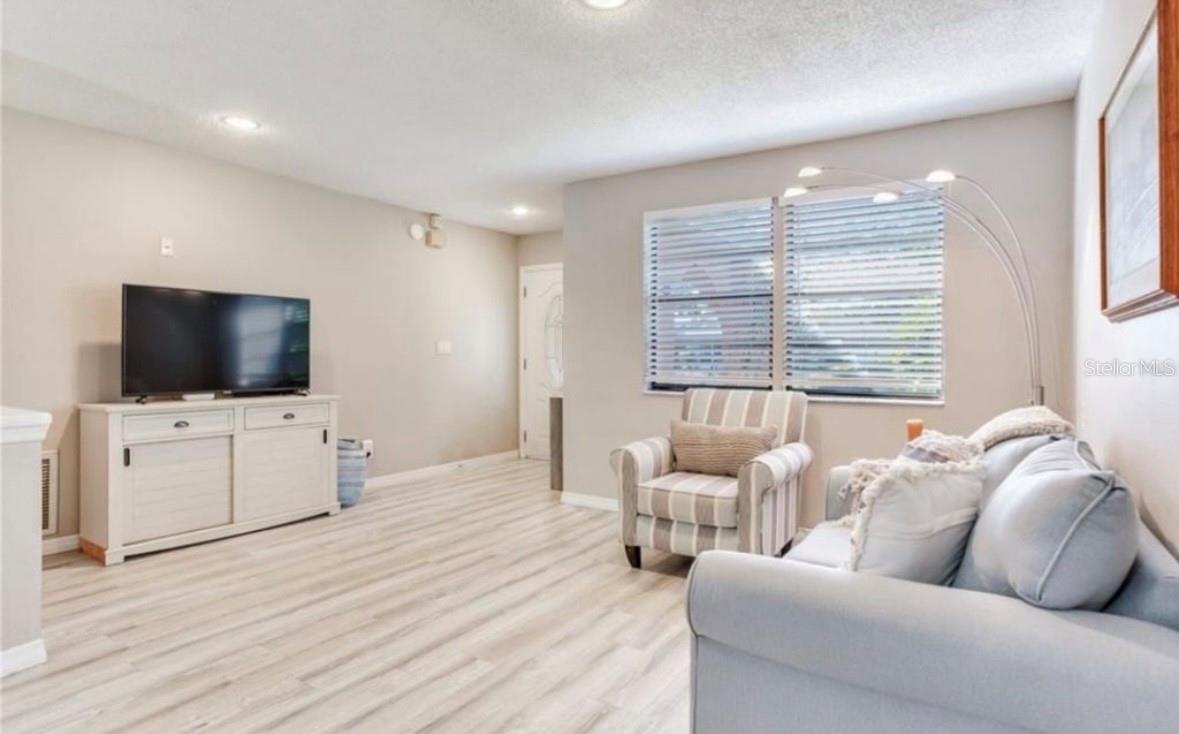 5875 BAY PINES LAKES BLVD, ST PETERSBURG, FL, 33708