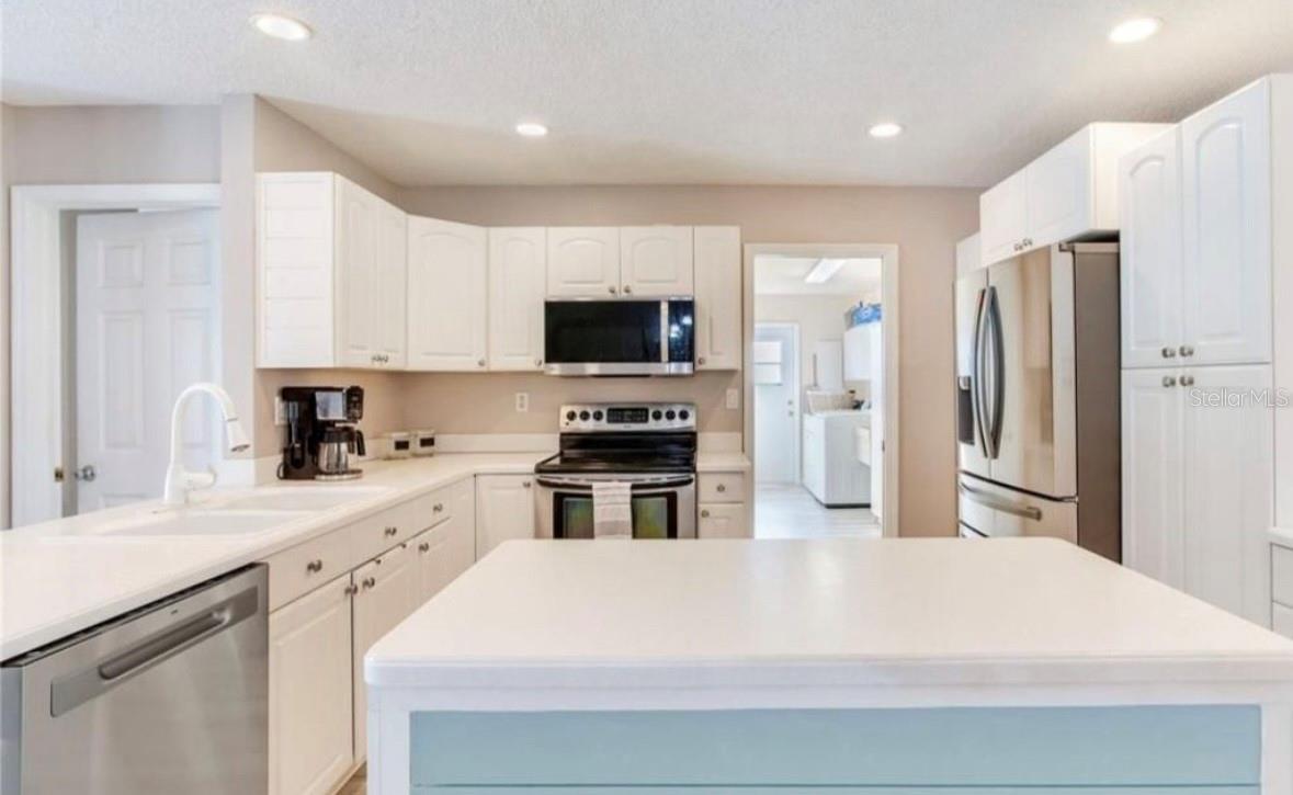 5875 BAY PINES LAKES BLVD, ST PETERSBURG, FL, 33708