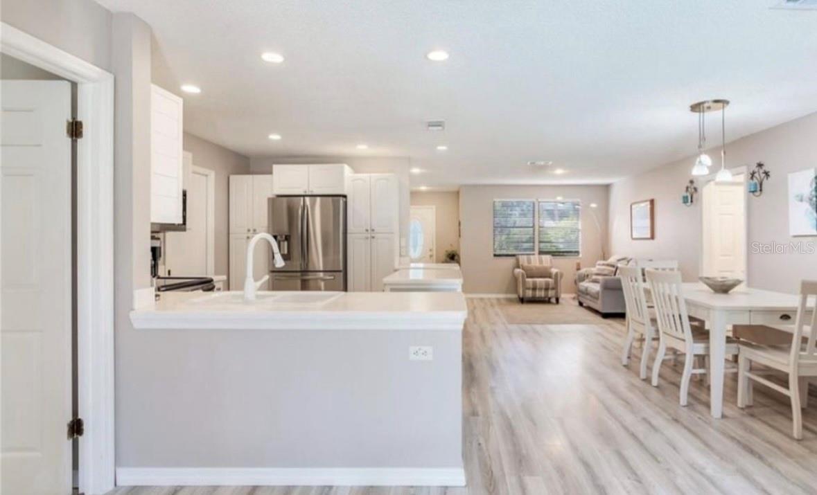 5875 BAY PINES LAKES BLVD, ST PETERSBURG, FL, 33708