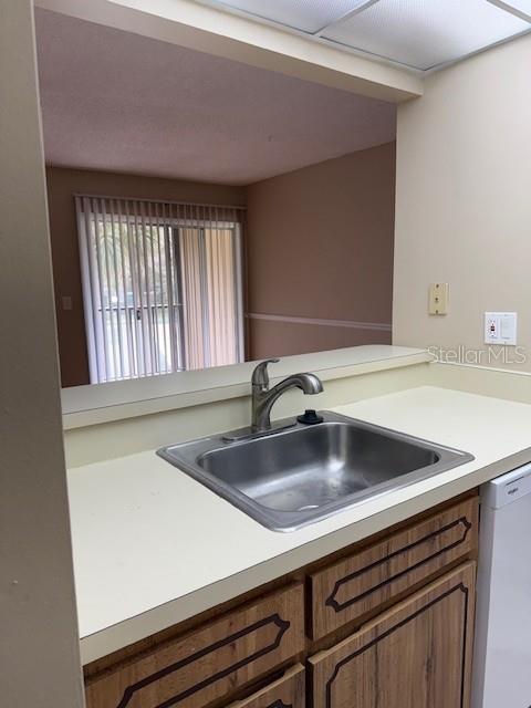 130 JASMINE WOODS CT #9D, DELTONA, FL, 32725